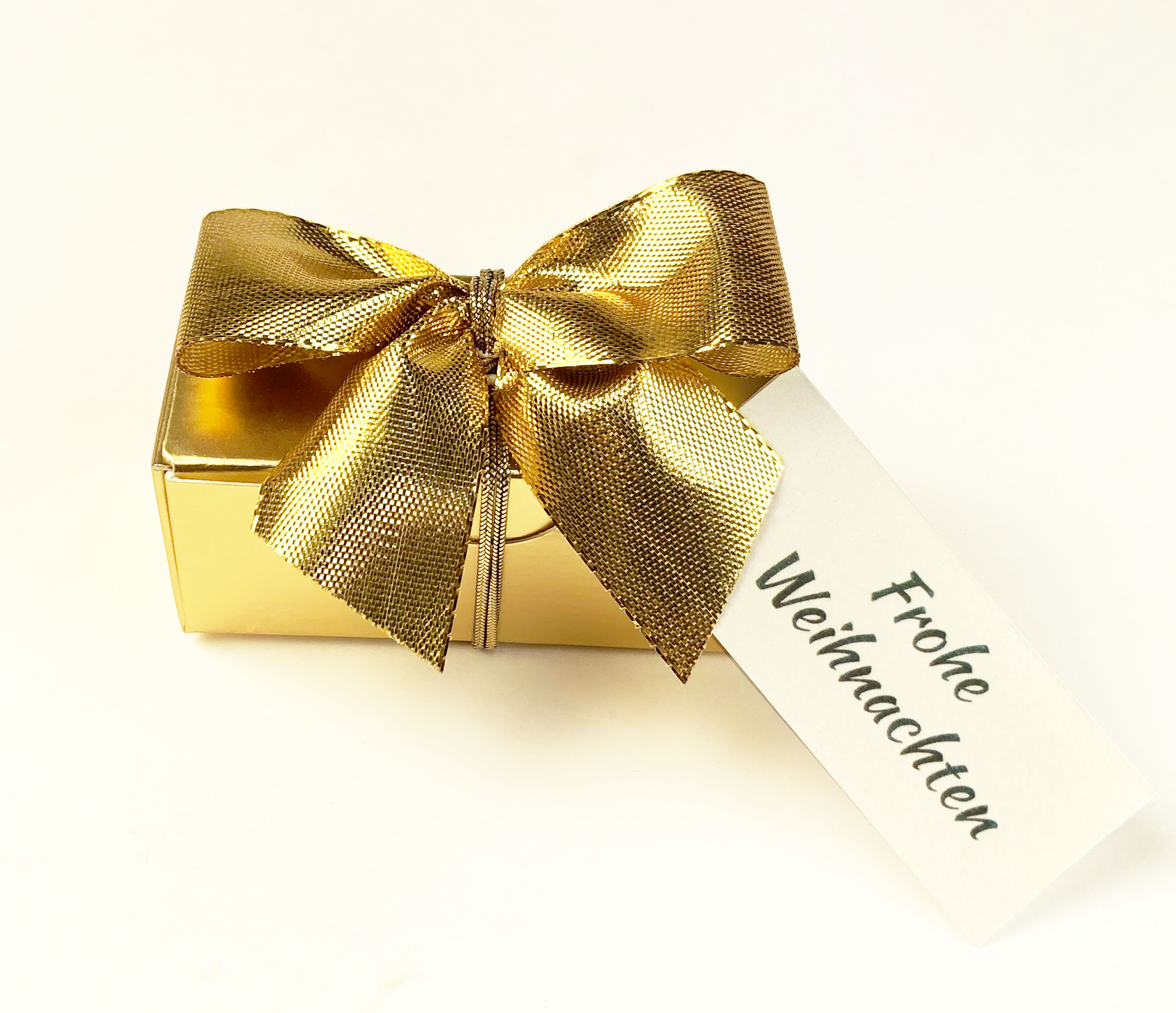 Box of pralines giveaway deluxe